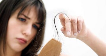 saç dökülmesi neden kaynaklanır